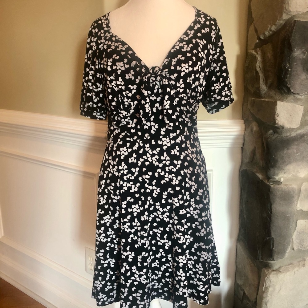 Michael Kors Abstract Heart Dress.  EUC